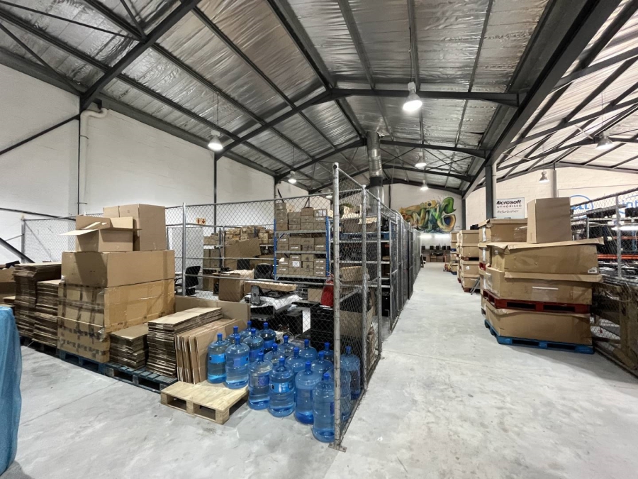 To Let commercial Property for Rent in Montague Gardens Western Cape